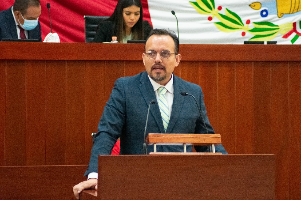 Ingobernabilidad en Xicohtzinco, por irresponsabilidad del Ejecutivo: Manuel Cambrón